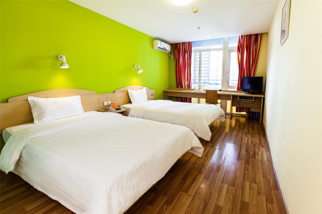 7Days Inn Premium Guangzhou Tianhe West Tiyu Road Subway Station Camera foto