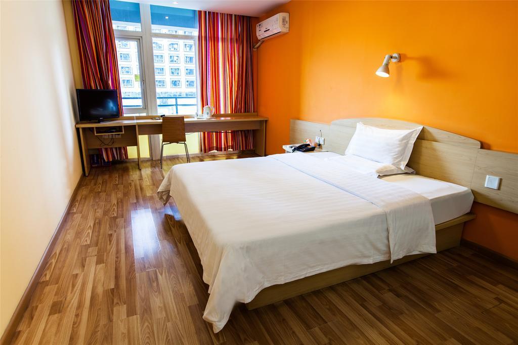 7Days Inn Premium Guangzhou Tianhe West Tiyu Road Subway Station Camera foto
