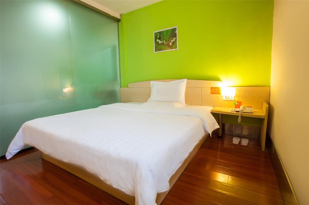 7Days Inn Premium Guangzhou Tianhe West Tiyu Road Subway Station Camera foto