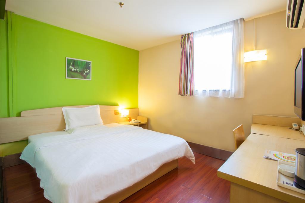 7Days Inn Premium Guangzhou Tianhe West Tiyu Road Subway Station Camera foto