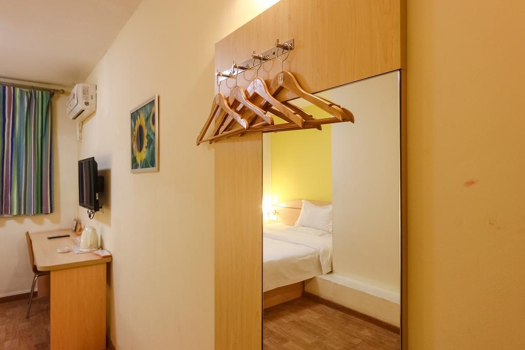 7Days Inn Premium Guangzhou Tianhe West Tiyu Road Subway Station Esterno foto