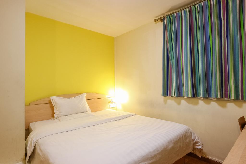 7Days Inn Premium Guangzhou Tianhe West Tiyu Road Subway Station Esterno foto