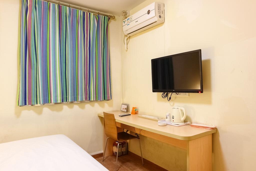 7Days Inn Premium Guangzhou Tianhe West Tiyu Road Subway Station Esterno foto