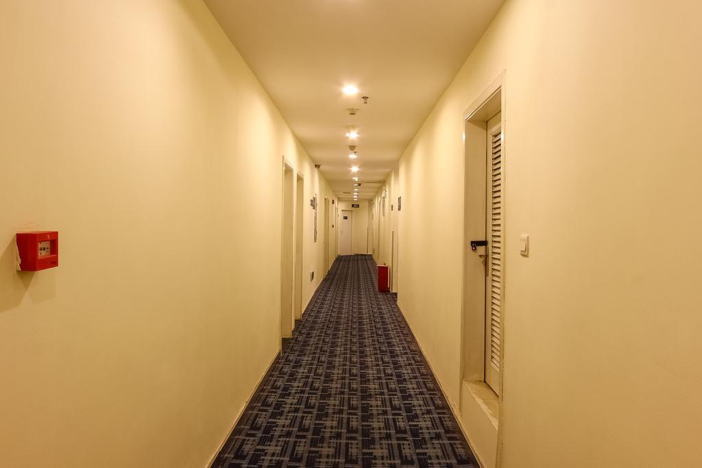 7Days Inn Premium Guangzhou Tianhe West Tiyu Road Subway Station Esterno foto